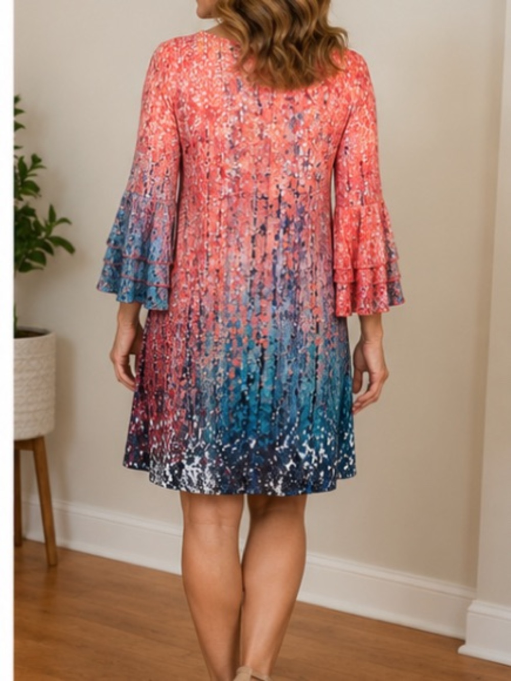 Women’s Ombre Bell Sleeve Shift Dress Pink Teal V-Neck Boho Size Medium NWT - Picture 3 of 13